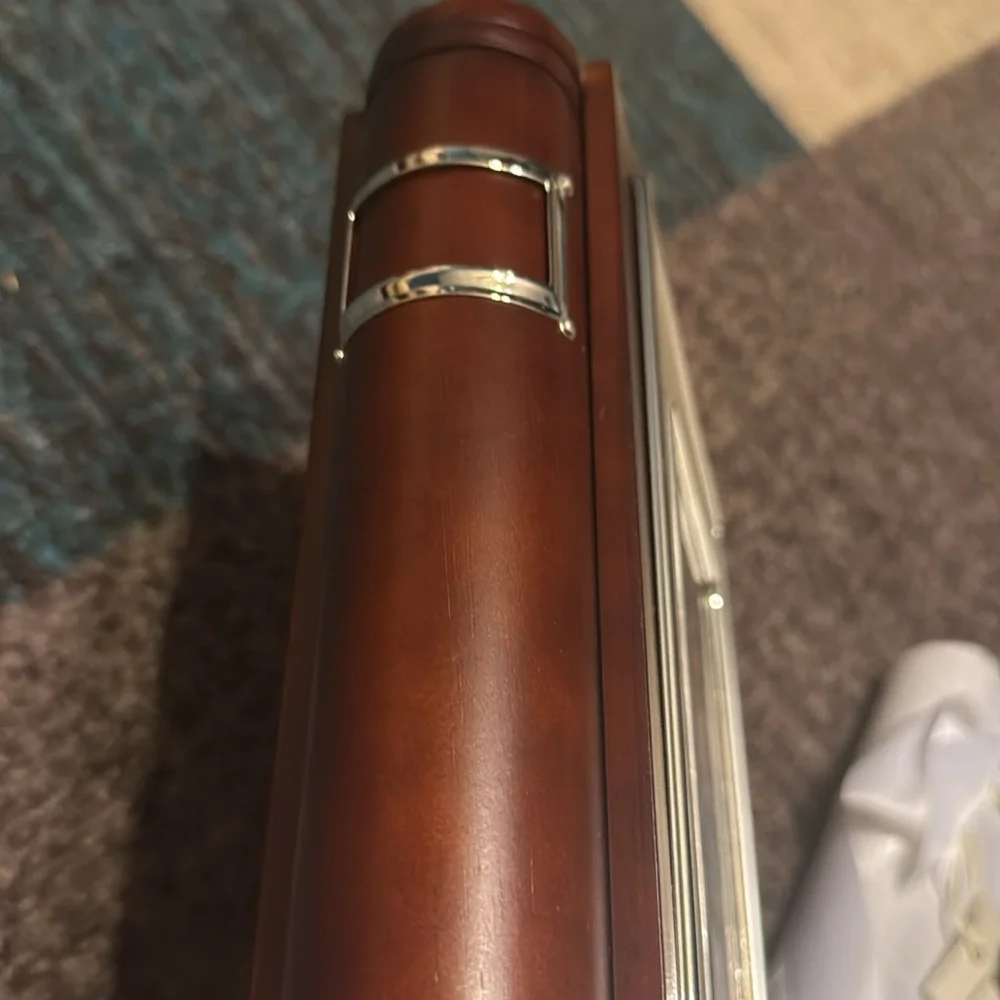 Set of  two Wedding photo albums and frame all new in boxes - Picture 6 of 10